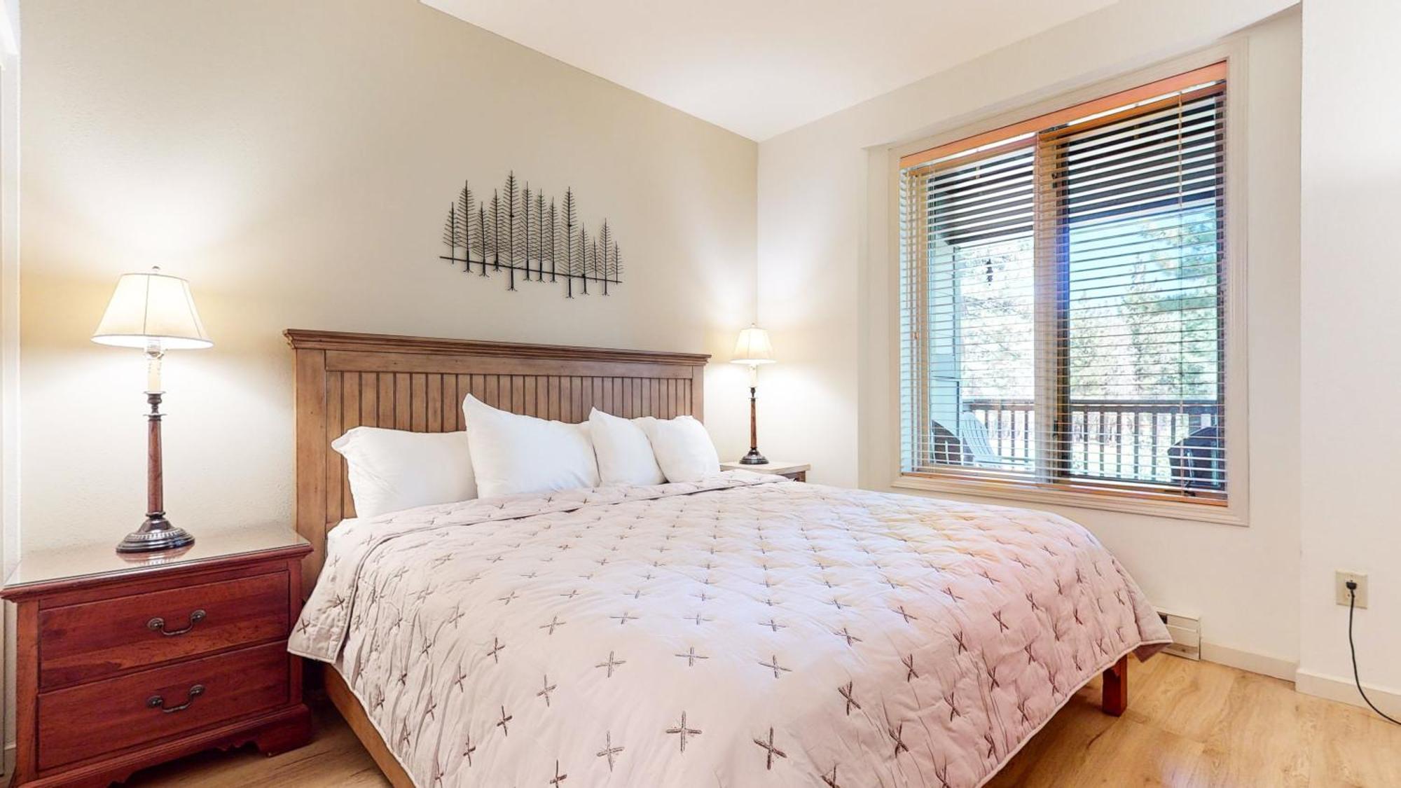Mammoth Green 118 Located On Sierra Star Golf Course, Private Patio, Summer Pool Condo ماموث لاكيس المظهر الخارجي الصورة