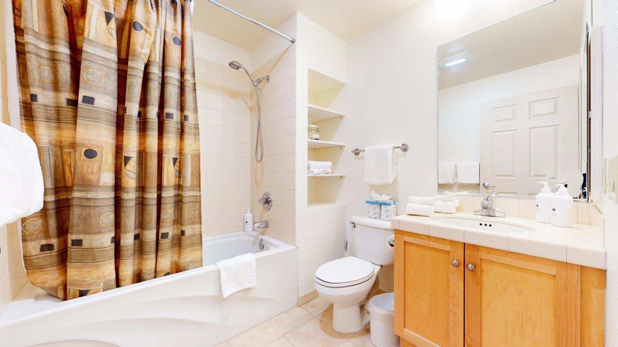 Mammoth Green 118 Located On Sierra Star Golf Course, Private Patio, Summer Pool Condo ماموث لاكيس المظهر الخارجي الصورة