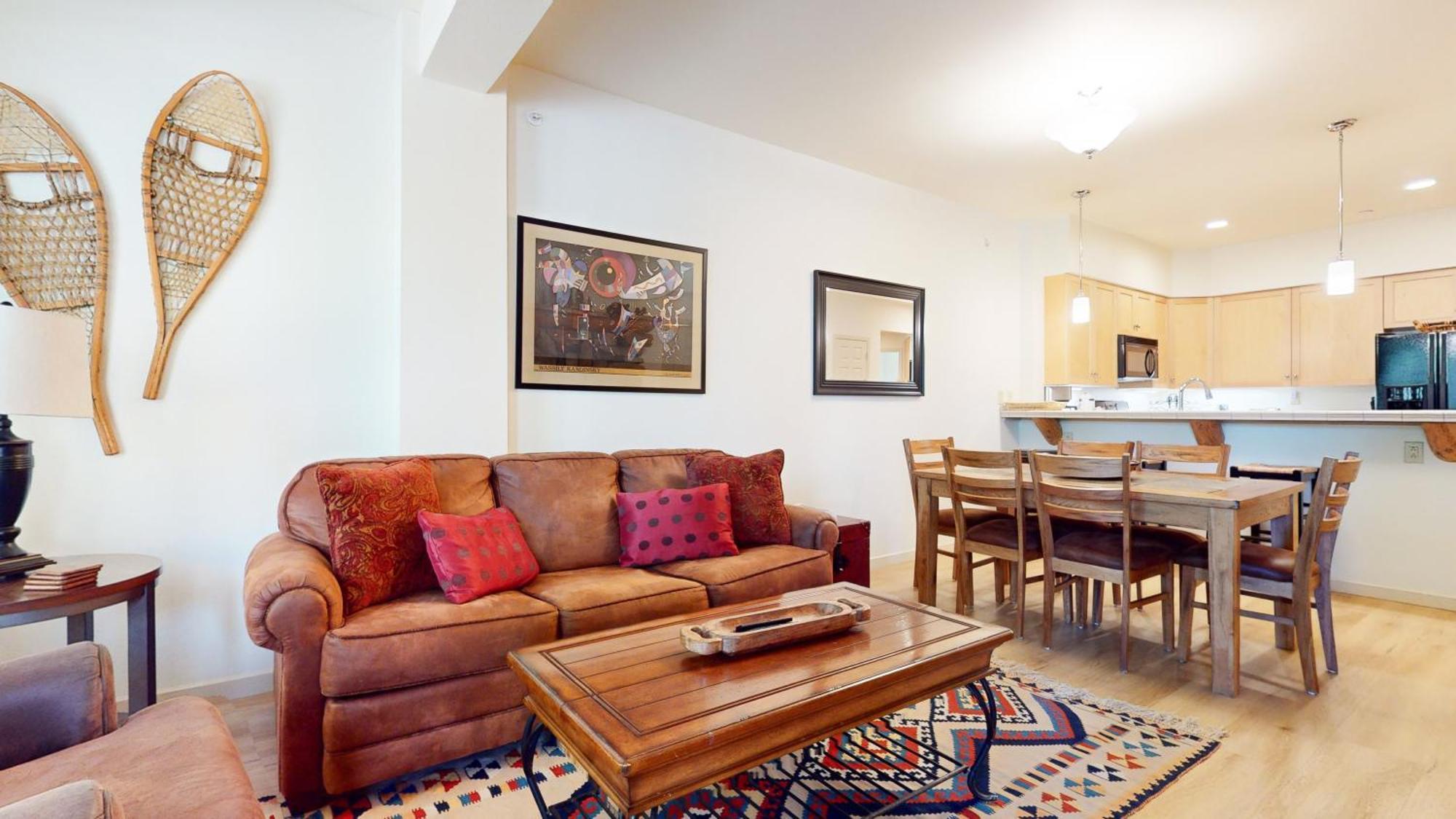 Mammoth Green 118 Located On Sierra Star Golf Course, Private Patio, Summer Pool Condo ماموث لاكيس المظهر الخارجي الصورة