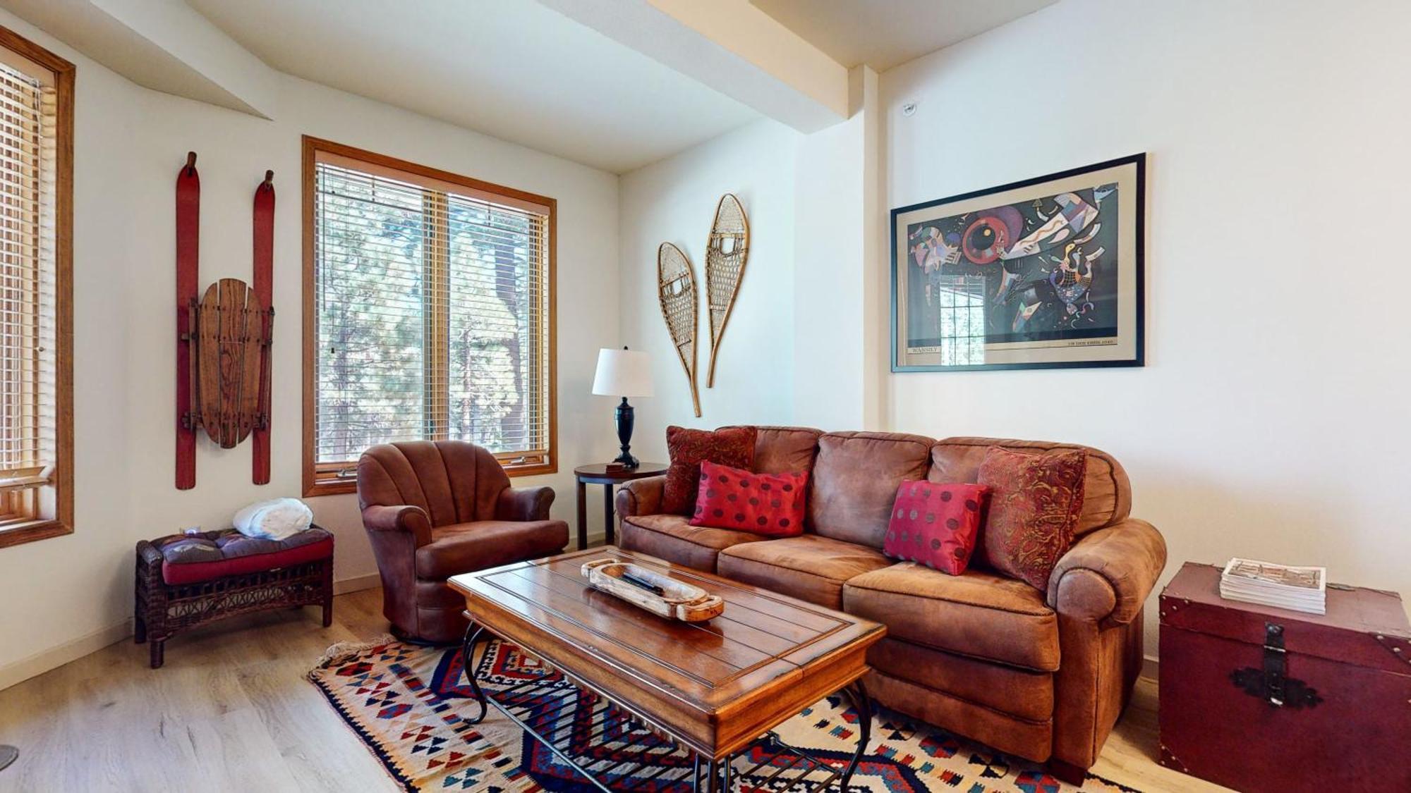 Mammoth Green 118 Located On Sierra Star Golf Course, Private Patio, Summer Pool Condo ماموث لاكيس المظهر الخارجي الصورة